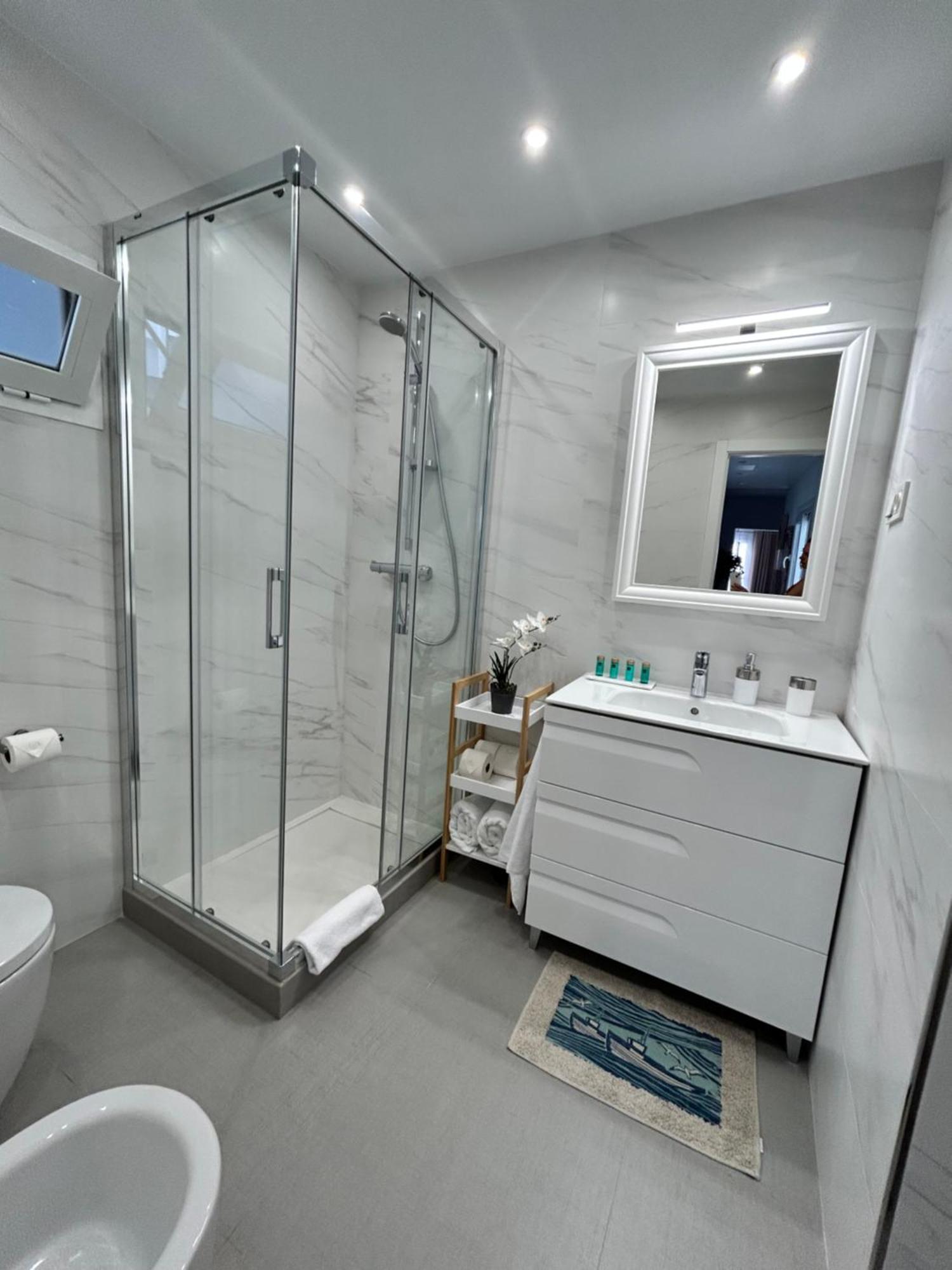 Mare Apartments Марбеля Екстериор снимка
